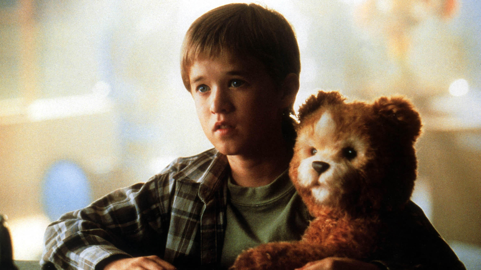 Haley Joel Osment como David en la inteligencia artificial de IA
