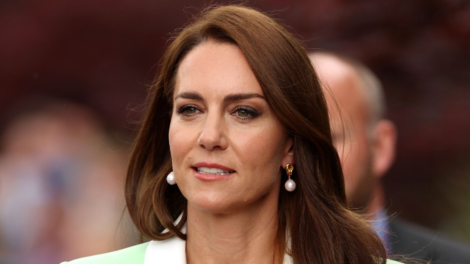 Kate Middleton Uses Queen Elizabeth’s Method In Debate Woman And Home