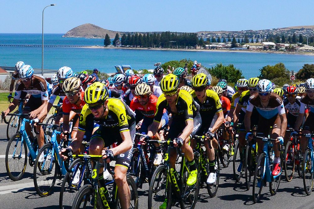 The peloton rides through Victor Harbor on the third day of the Tour Down Under