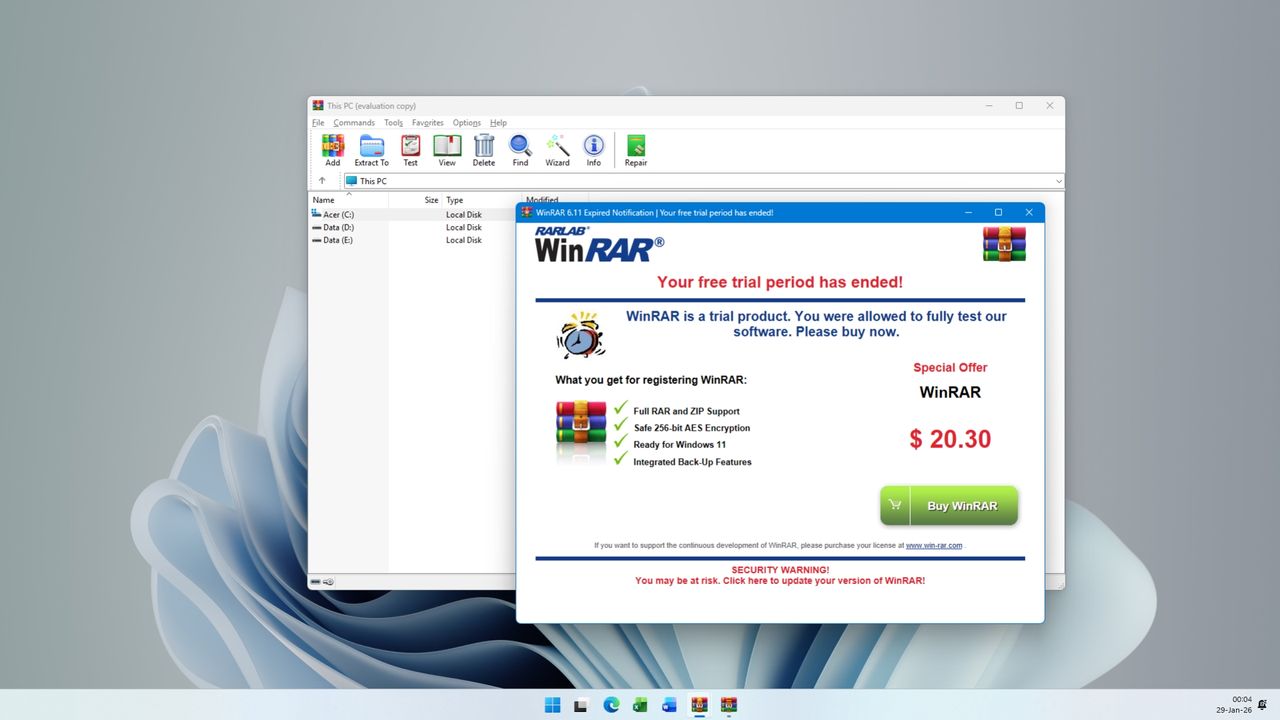 WinRAR 익스플로잇은 패치에도 불구하고 중국과 러시아 국가 행위자들에 의해 여전히 널리 사용되고 있는 것으로 알려졌습니다. 취약점으로 인해 악성 아카이브가 Windows 시작 폴더에 숨겨진 페이로드를 전달할 수 있습니다.
