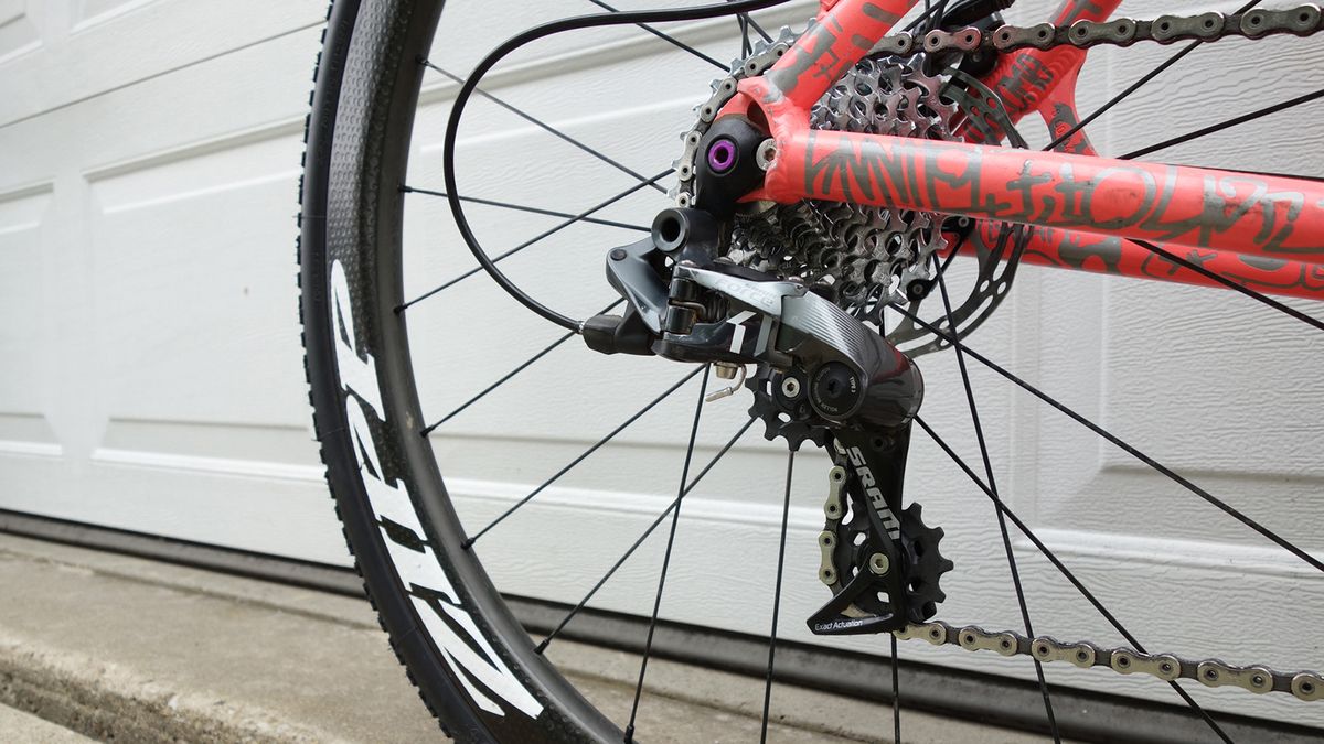 The bike is equipped with a mechanical SRAM Force rear derailleur