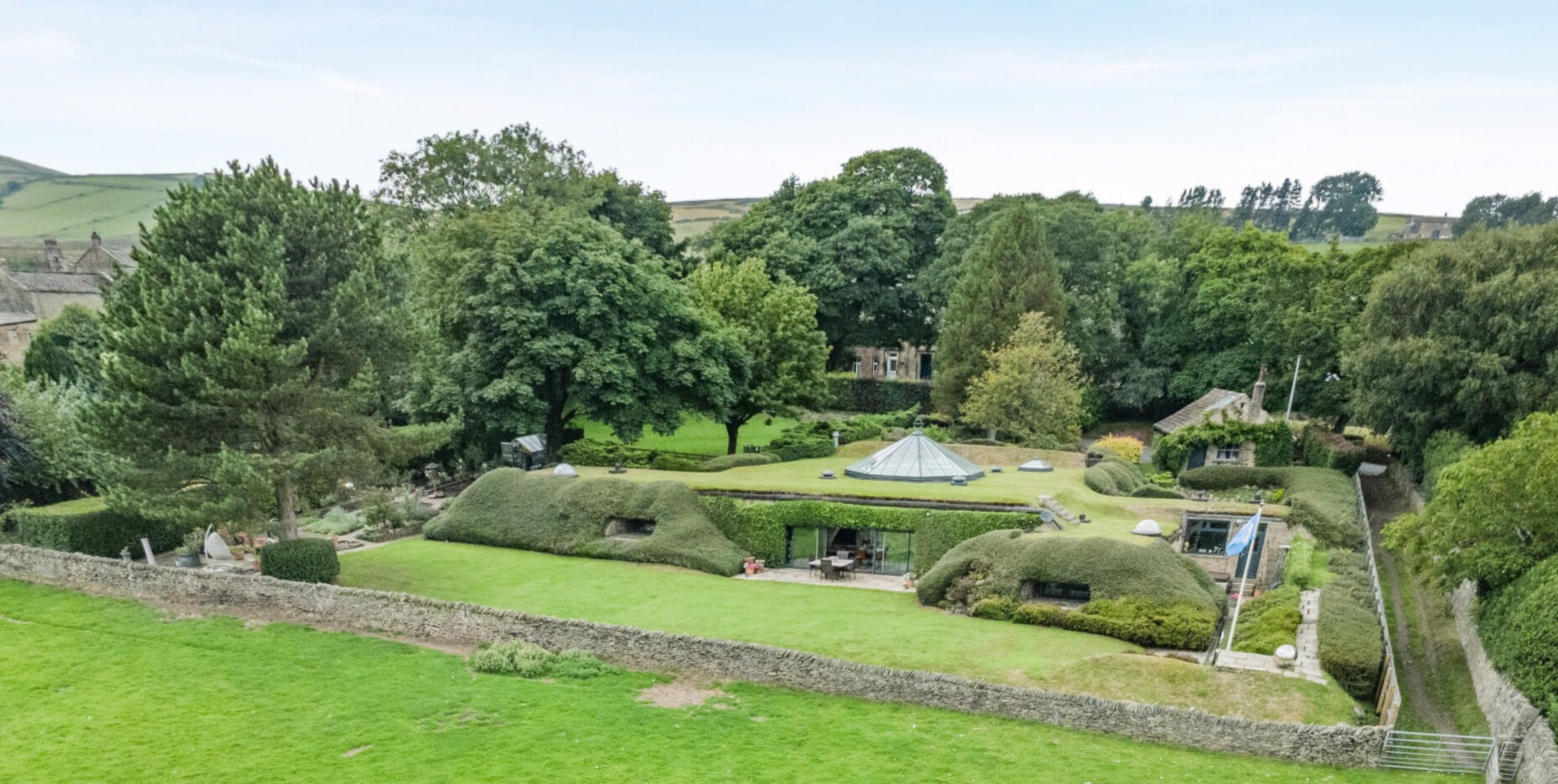 Images of the underground Underhill in the Peak District