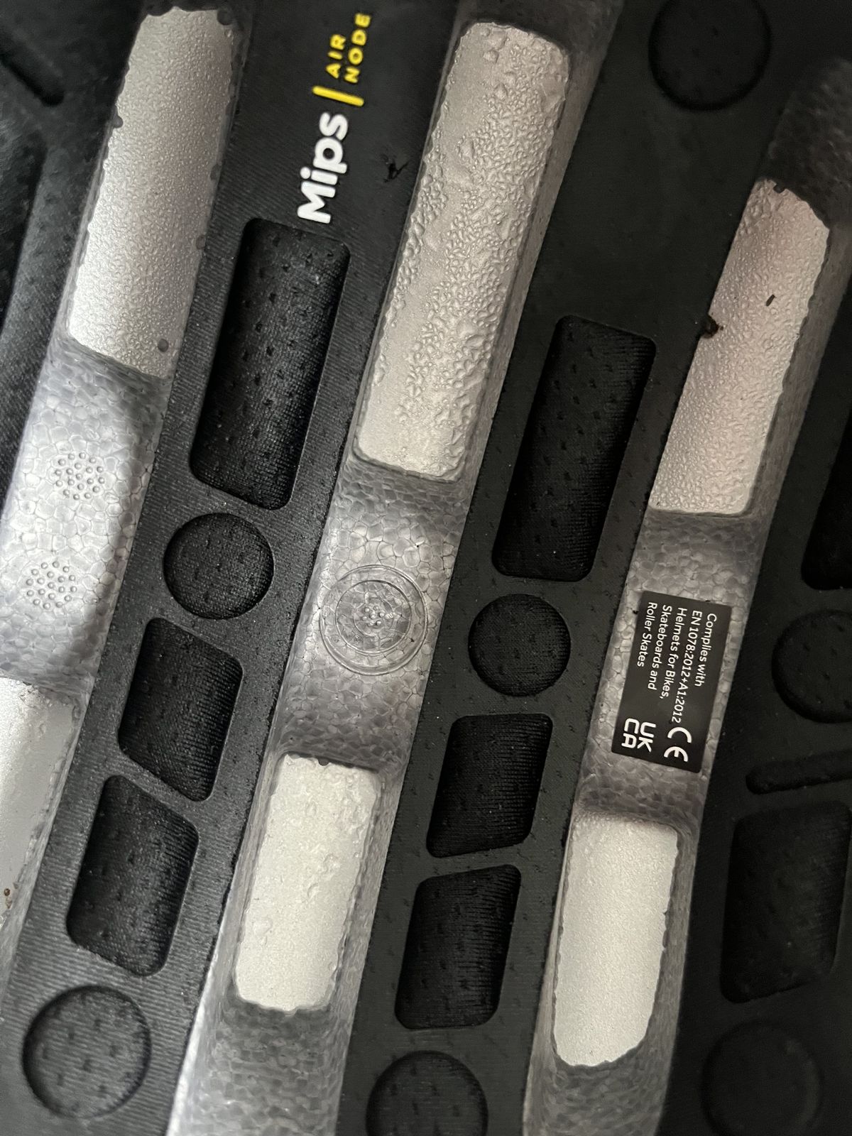 The inside of a Fizik Kudo aero helmet