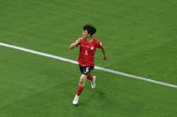 Hwang In-beom celebrates his equaliser against the Czech Republic