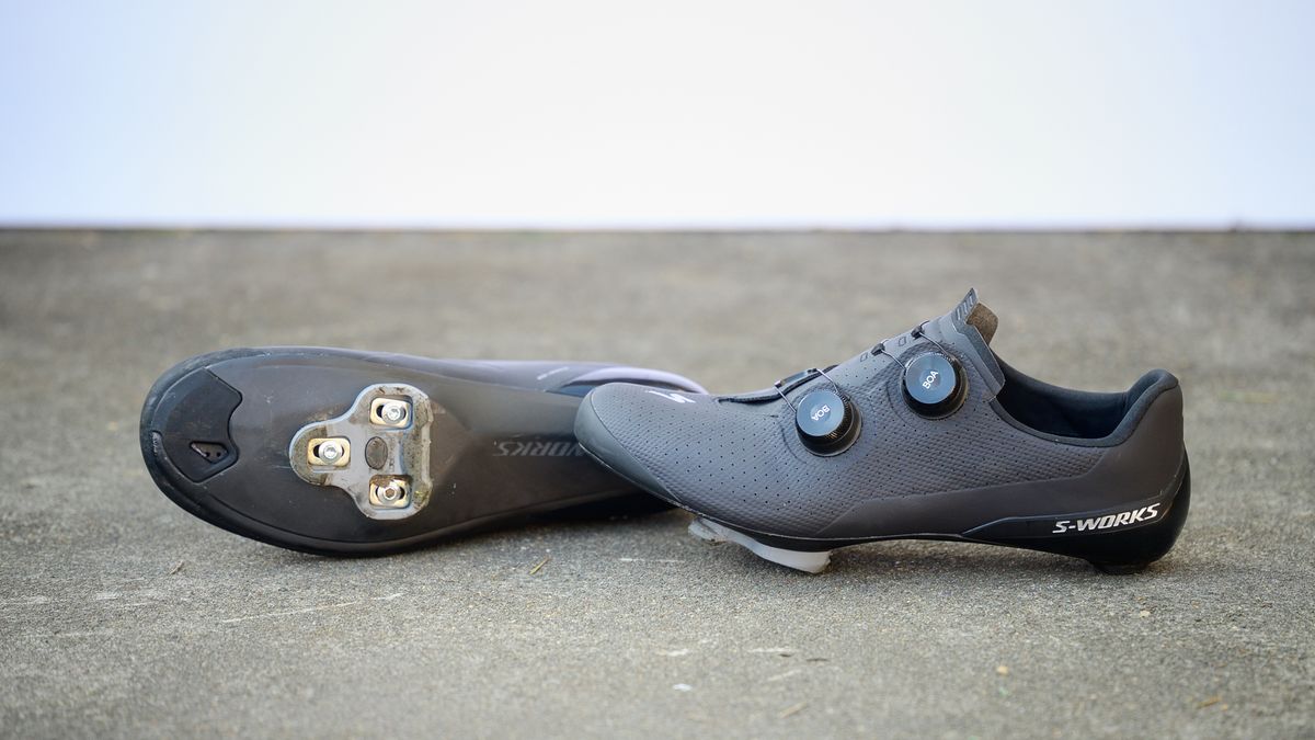 Cycling shoe deals sale