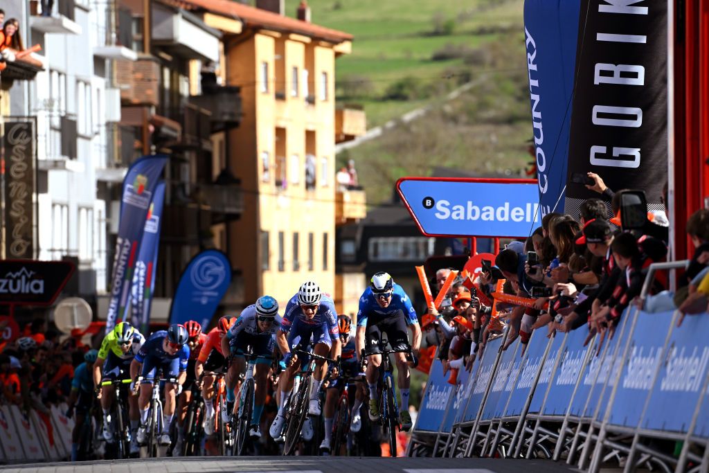 ALTSASU SPAIN APRIL 03 LR Edoardo Zambanini of Italy and Team Bahrain Victorious Quinten Hermans of Belgium and Team Alpecin Deceuninck and Alex Aranburu of Spain and Movistar Team sprint at finish line during the 63rd Itzulia Basque Country 2024 Stage 3 a 1909km stage from Ezpeleta to Altsasu 526m UCIWT on April 03 2024 in Altsasu Spain Photo by Tim de WaeleGetty Images