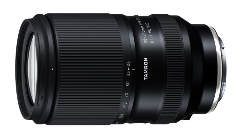 Tamron 28-300mm f/4-7.1 Di III VC VXD 