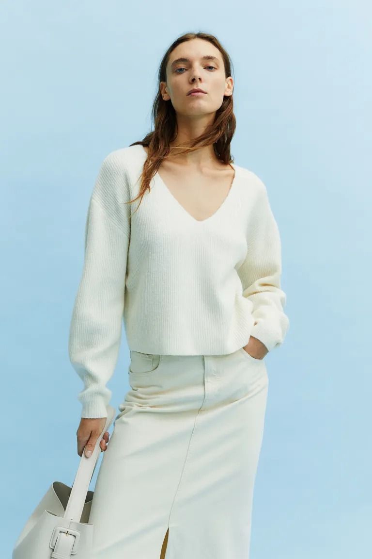 missing-image 5 أساسيات الربيع التي سترتديها الفتيات الفرنسيات مع الجينز