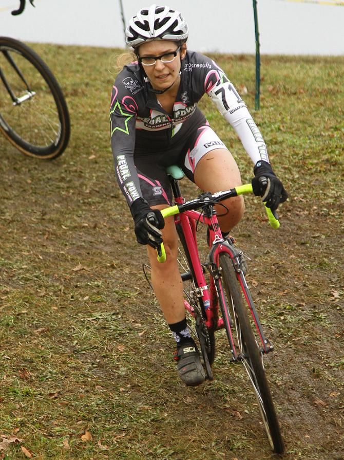 NY local rider, BrittLee Bowman (pedalpowertraining.com) makes Brooklyn proud by breaking into the top 10.