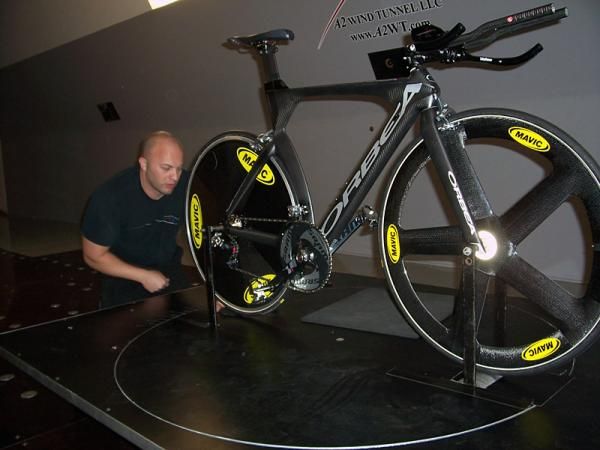 A2 Wind Tunnel's Mike Giraud preps Zach Bell's bike for testing.
