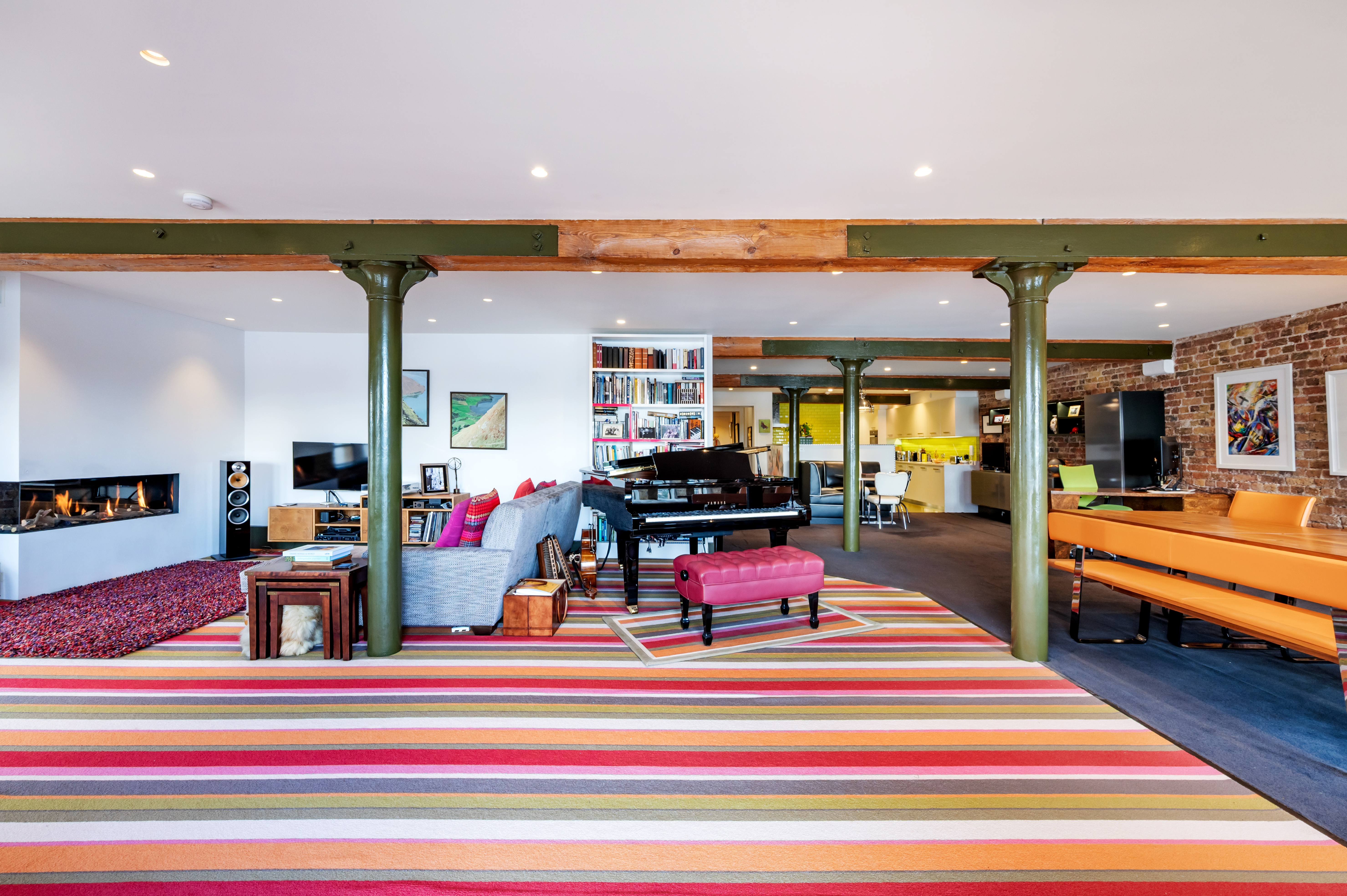 Oliver's Wharf apartment