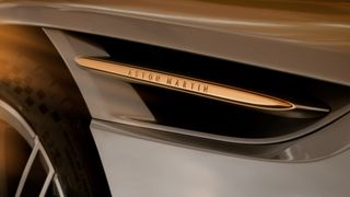 Aston Martin DB12 Goldfinger Edition