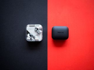 Nothing ear (1) vs. OnePlus Buds Pro