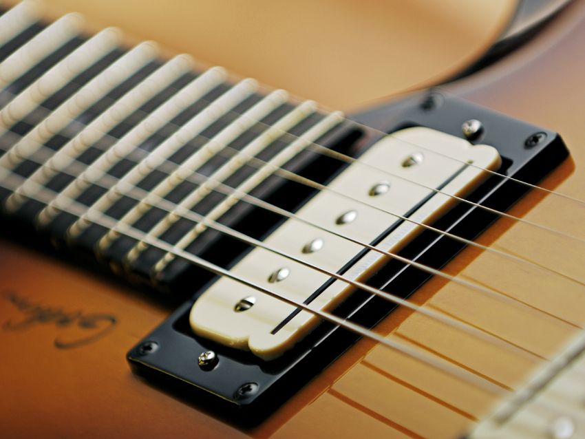 The P-Rails pickups give the type2 tremendous sonic versatility.