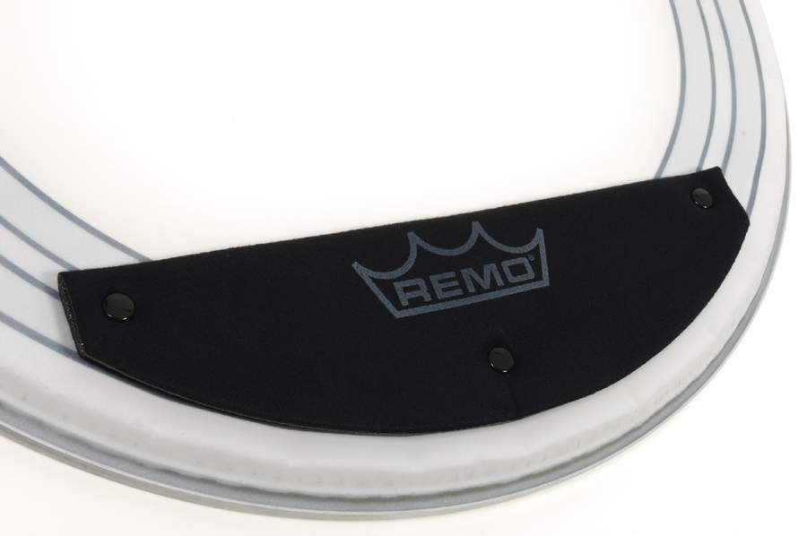 Two foam rings aid in the production of muted, mic-friendly tones