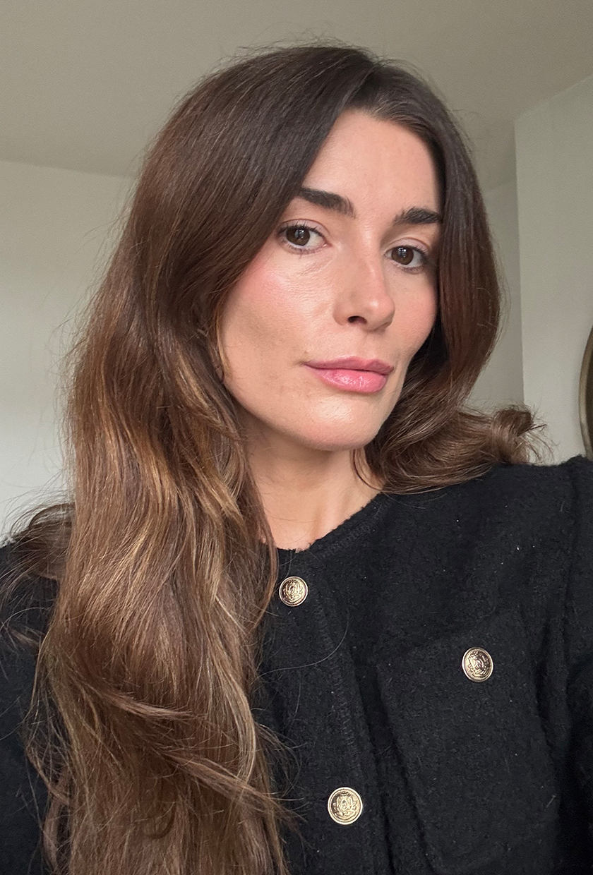 Eleanor wearing Dior Addict Lip Glow in shade Coral