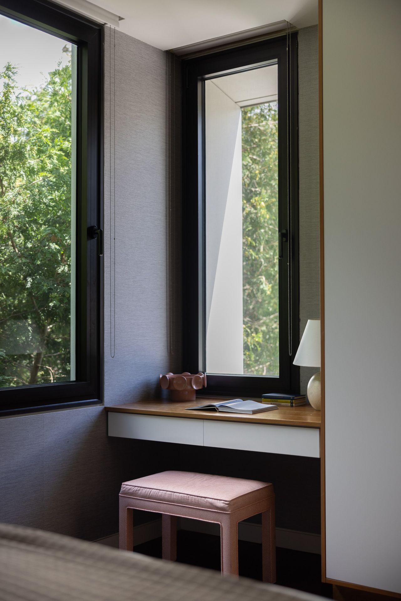 Interior details, Valley House, Toronto, Superk&uuml;l