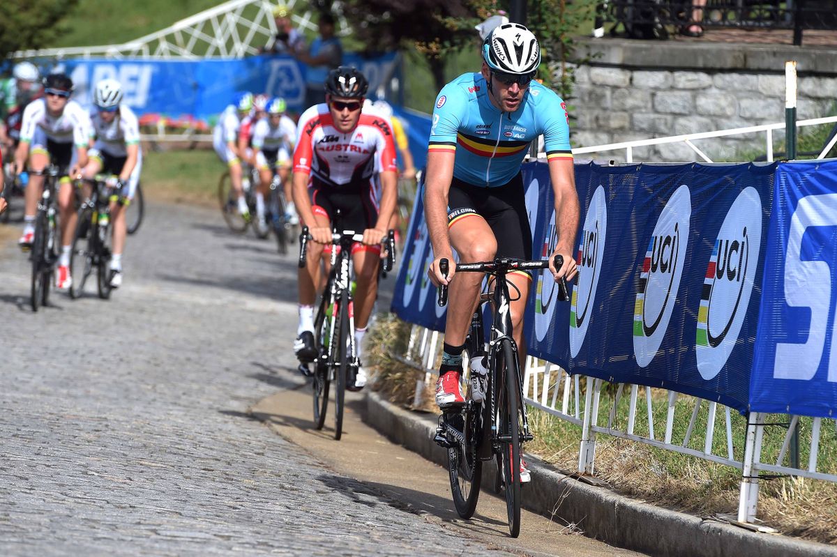 Stijn Vandenbergh (Belgium) on course