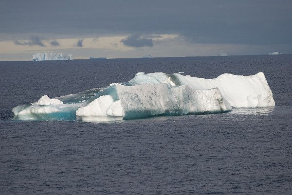 Gray Weddell Sea Iceberg - Do NOT Repubish 