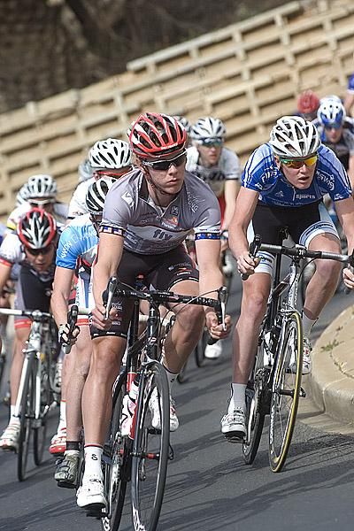A couple of young guns: Michael Hepburn (left) of Fly V Australia and Aaron Donnelly (NSWIS) have been impressive during the 2009 Elgas Tour of the Murray River.
