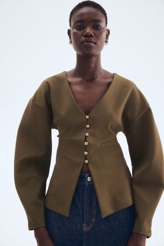2dSfyHhvoY4ziisNoqjm5D-320-80 31 Chic August H&M الوافدين الجدد يستحقون التحقق