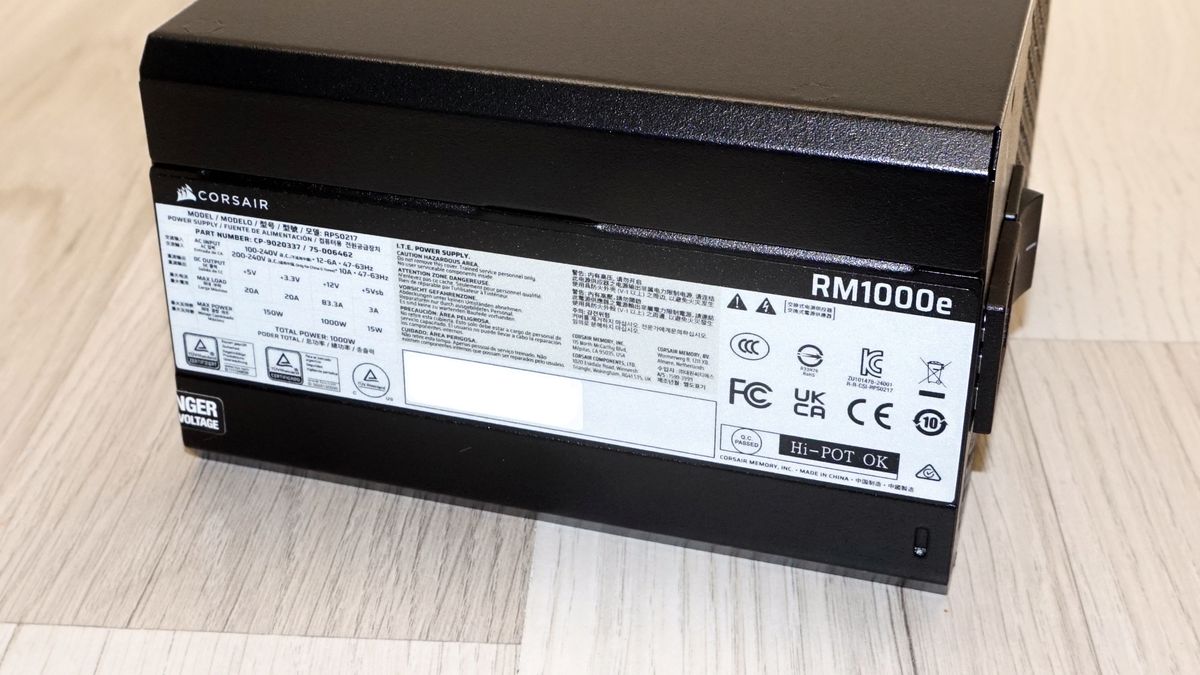 Corsair RM1000e 2026 (ThermalProtect)