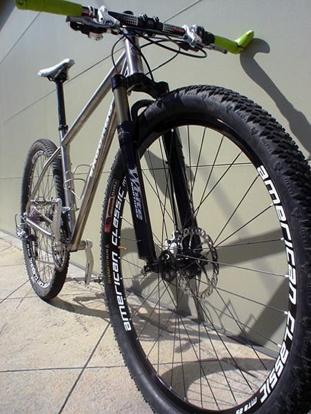 Eddie O'Dea is racing the Vassago Optimus Ti bike