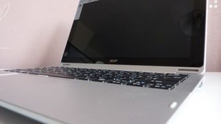 Acer Aspire Switch 11 keyboard