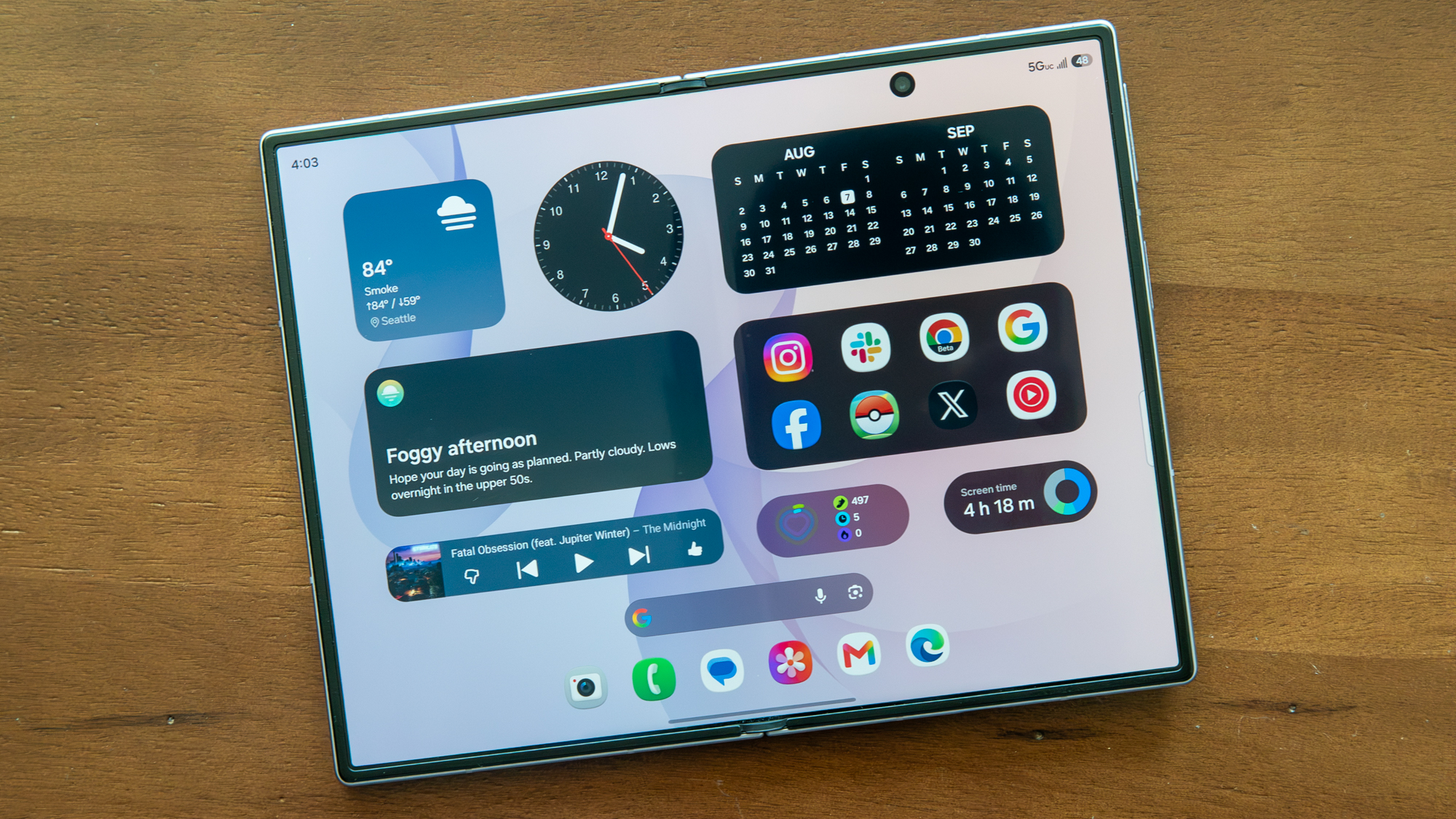 Galaxy Z Fold 8 home screen