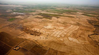 Plain, Aerial photography, Landscape, Land lot, Bird's-eye view, Field, Beige, Air travel, 