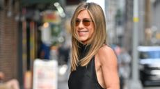 ennifer Aniston arrives to "The Late Show With Stephen Colbert" at the Ed Sullivan Theater on September 10, 2025 in New York City.