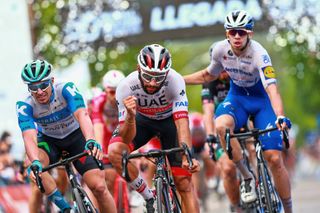 Fernando Gaviria wins stage 4 at Vuelta a San Juan