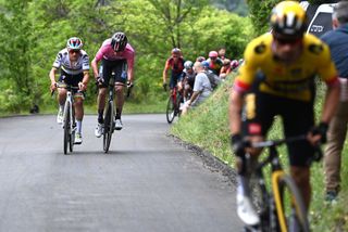 Primoz Roglic attacks Remco Evenepoel at the Giro d'Italia