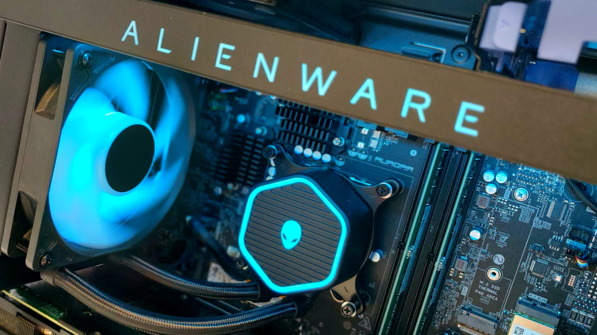 Alienware Aurora R13