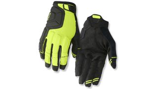 Giro Remedy 2 mountain bike gloves on a white background