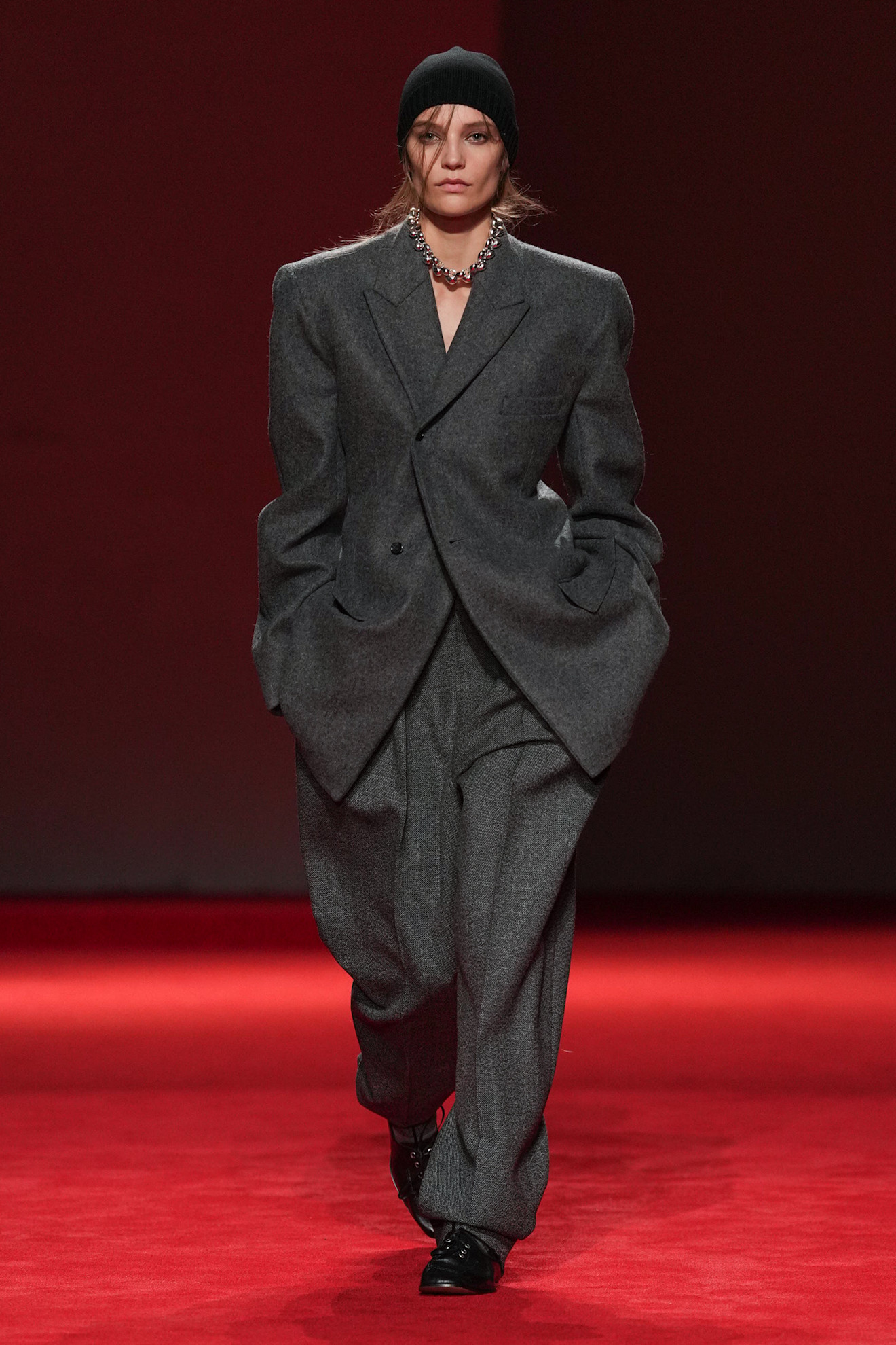 models on the Bottega Veneta Fall 2026 fashion show runway