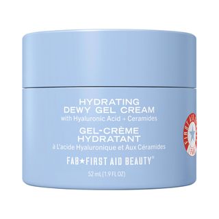 2eZLXNTjq5CJ58gofXvZVU-320-80 مراجعة: Merit Beauty Tinted Minteral Sunscreen Review 2025