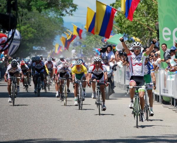 Jaime Castaneda (EPM-UNE) won stage two.