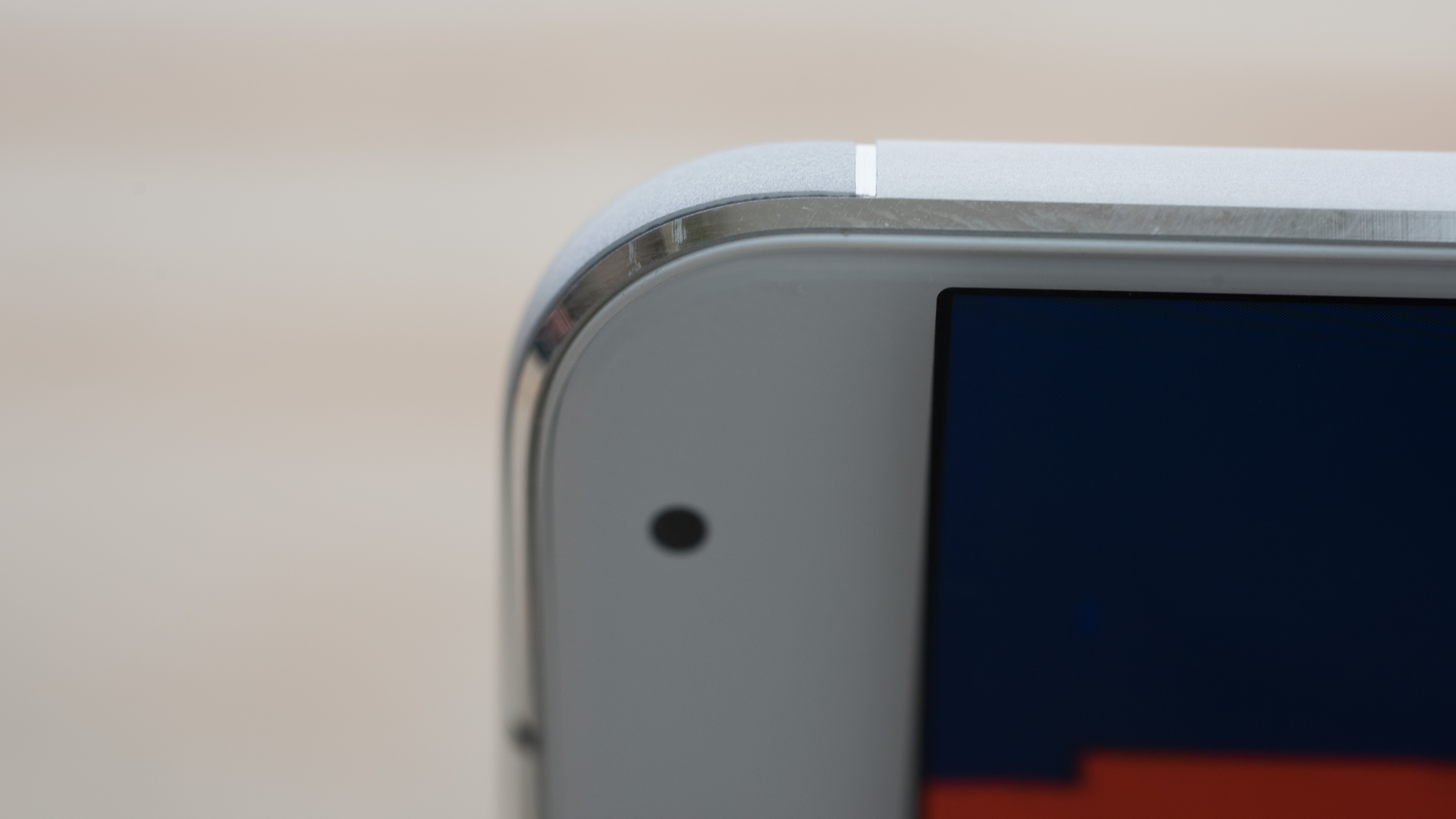 Meizu Pro 5 Ubuntu Edition review