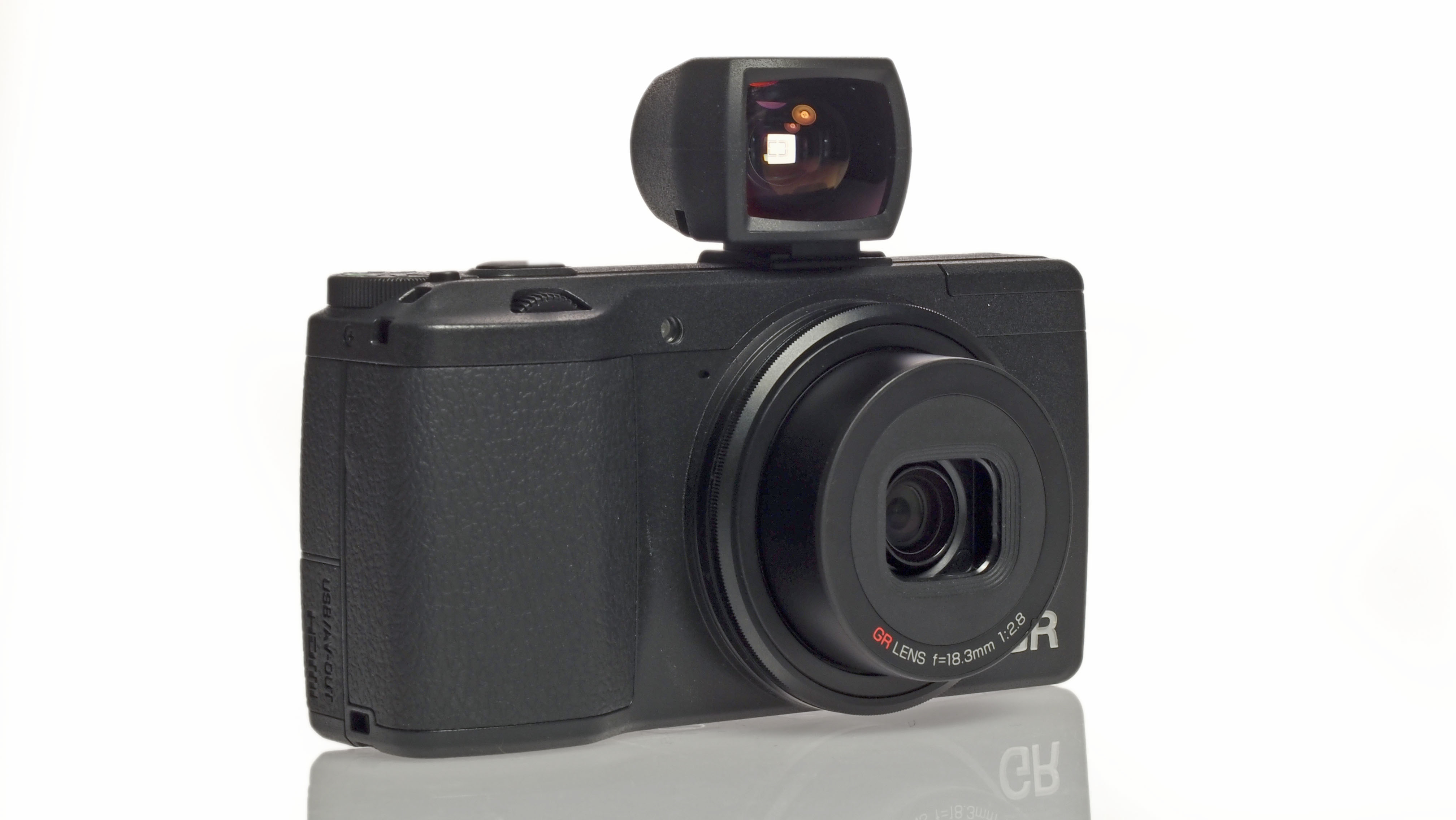 Ricoh reveals APS-C compact that&#039;s significantly cheaper than Nikon&#039;s