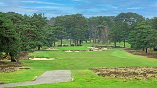 Ferndown Golf Club - Hole 1