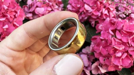 oura ring 4 in gold