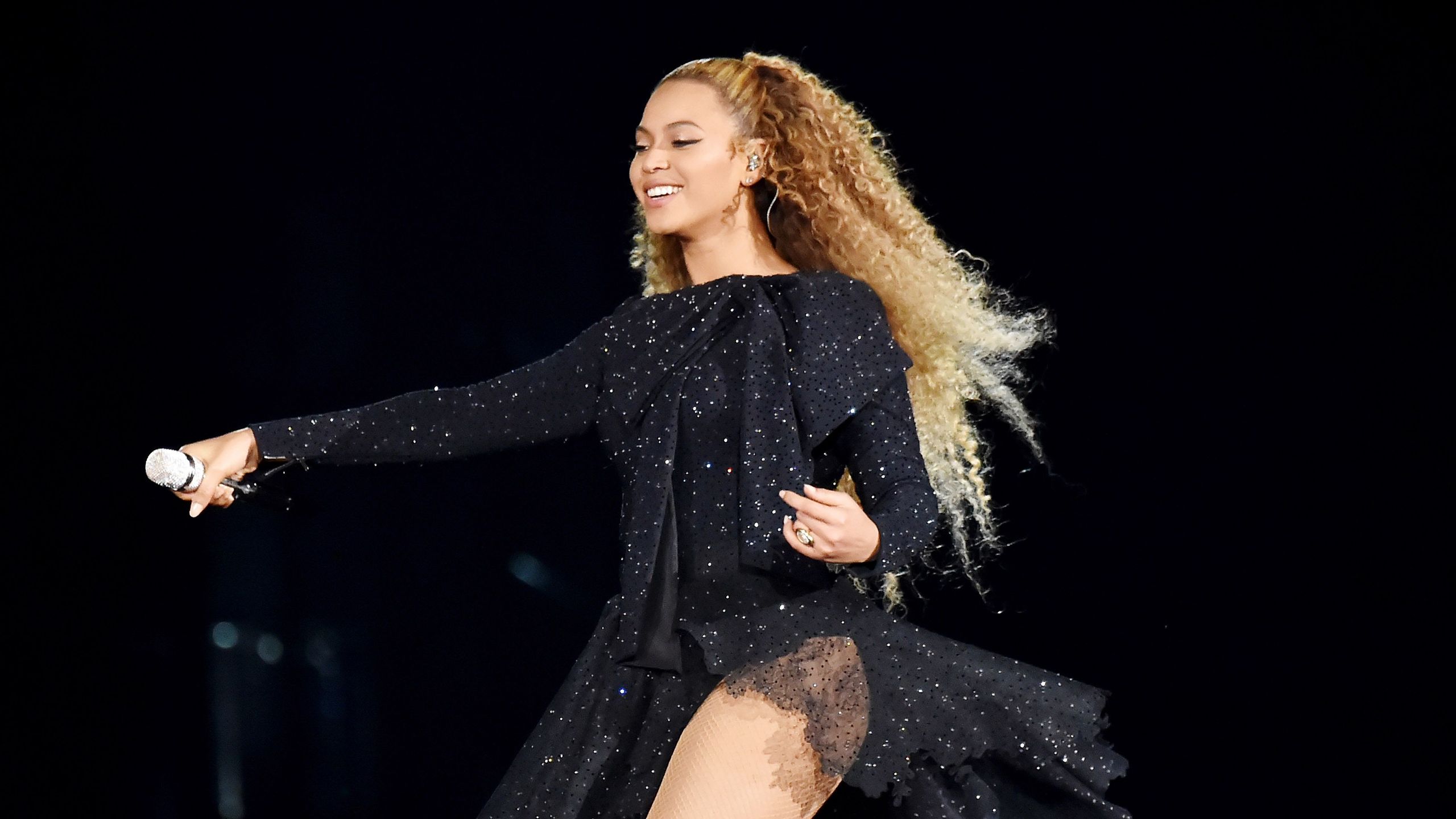 Beyoncé Instagram Pictures Private Jet - Beyoncé Instagram Fashion ...