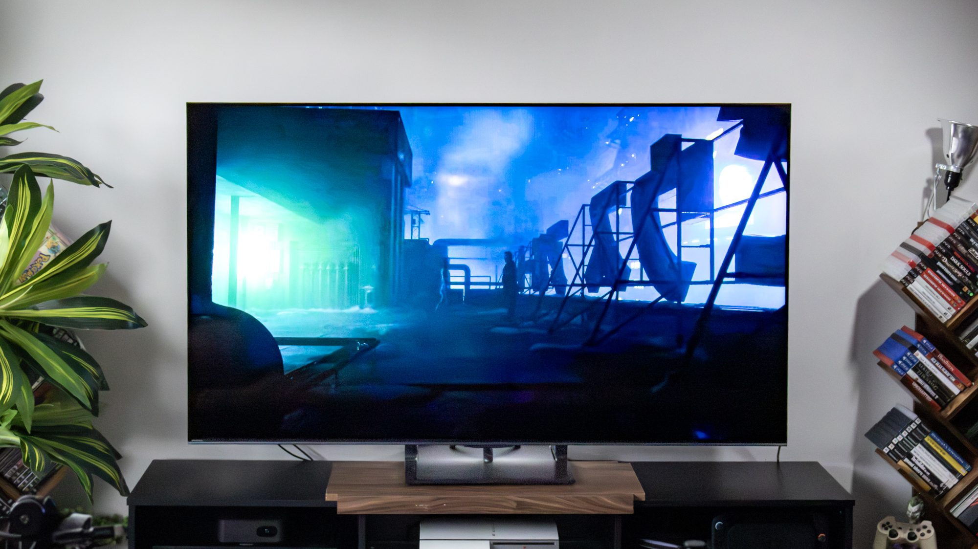 Hisense U75QG Mini-LED TV in an apartment