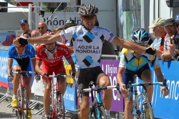Ludovic Turpin (AG2R) outsprinted Chris Horner to take the win.