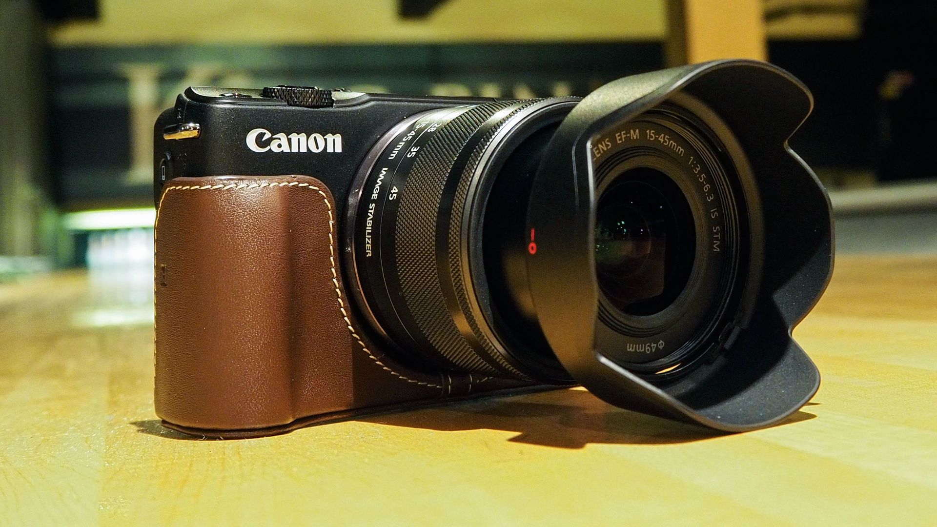 Hands on Canon EOS M10 review TechRadar