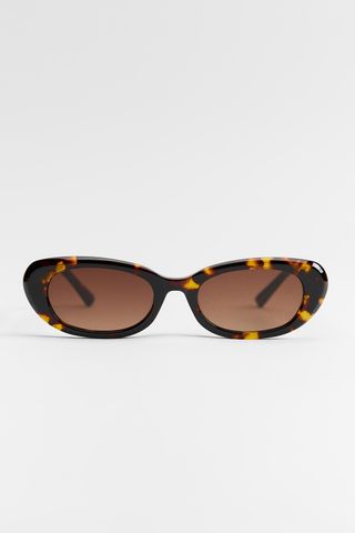 Oval Tortoiseshell Sunglasses