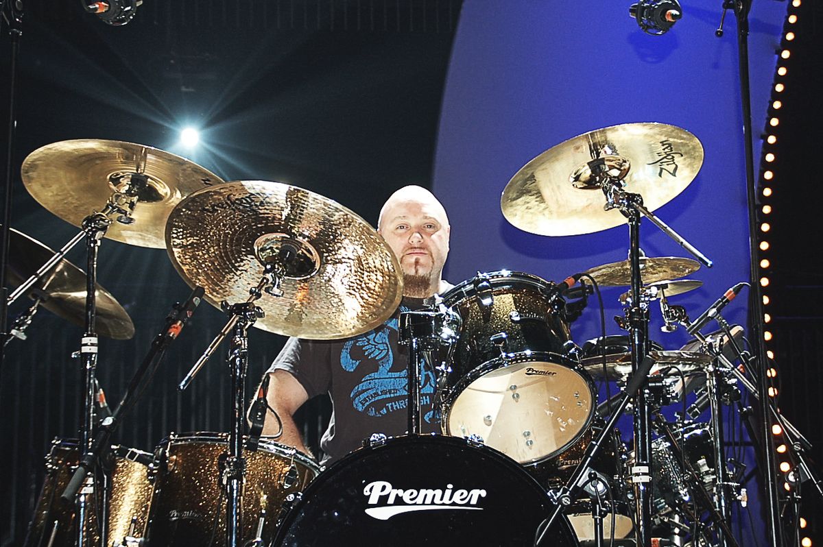 Steve Barney (Annie Lennox, Sugababes)
