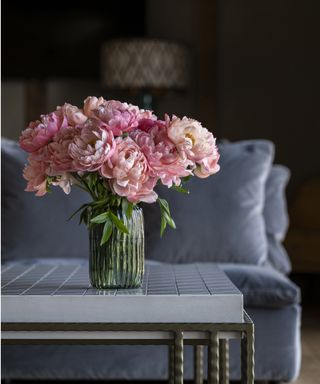 Expert peony styling tips