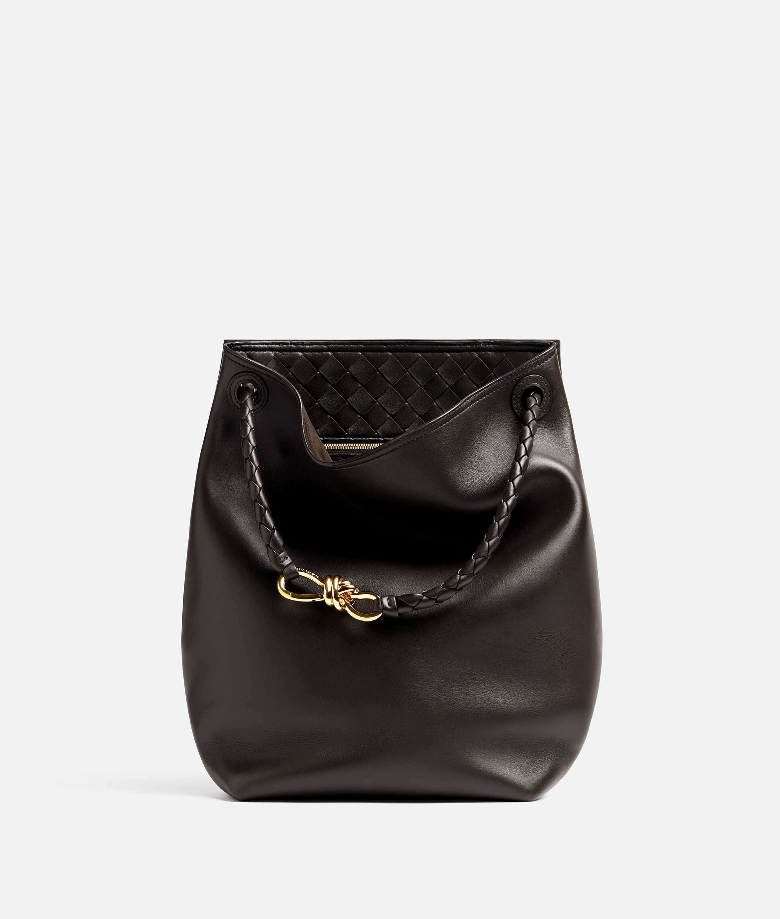 Women&#039;s Andiamo Bucket in Fondant